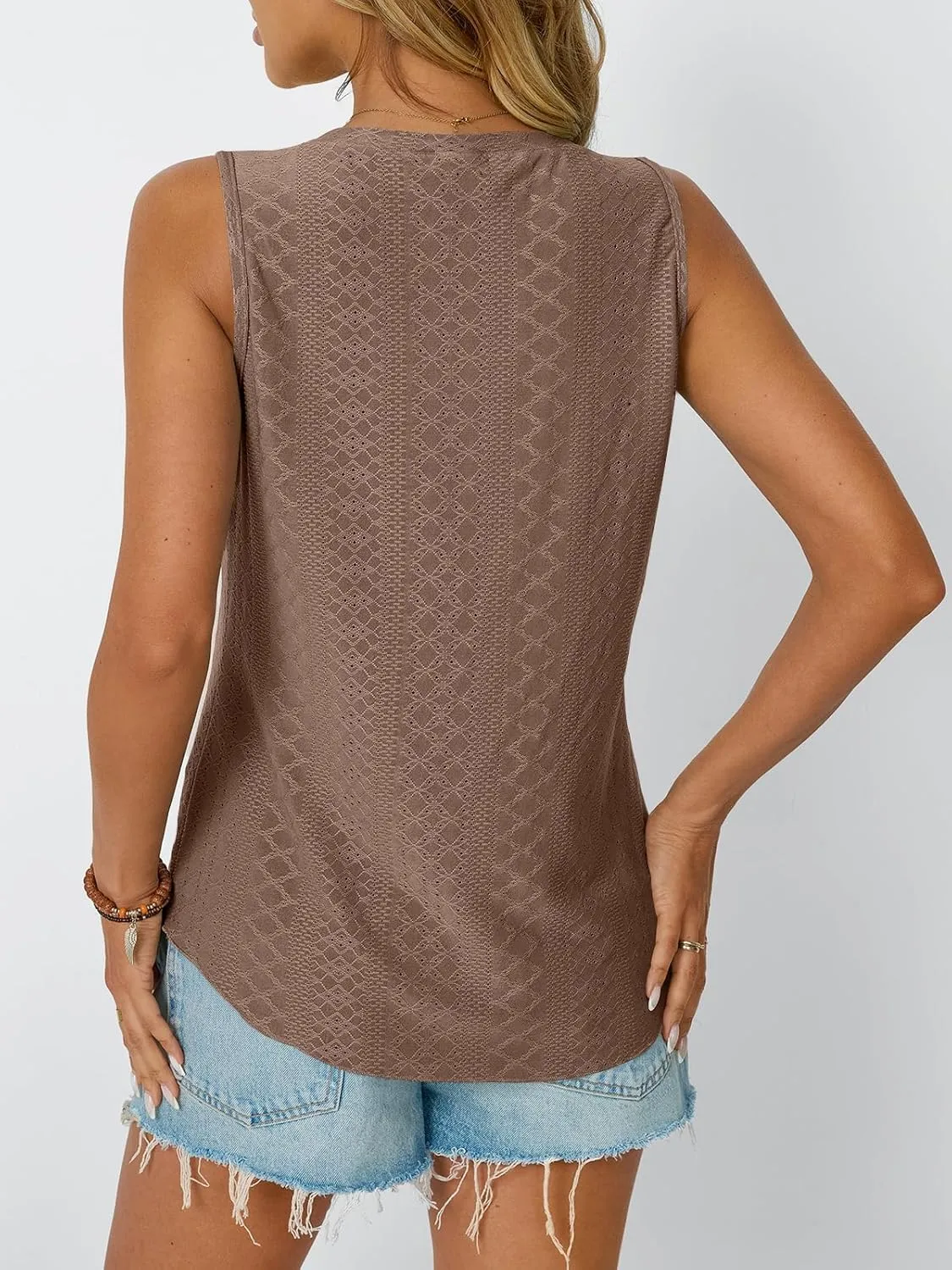 AUTOMET Women Summer Tank Top Eyelet Embroidery 2025 Vacation Sleeveless V Neck Loose Fit Shirt Spring Fashion Casual Clothes