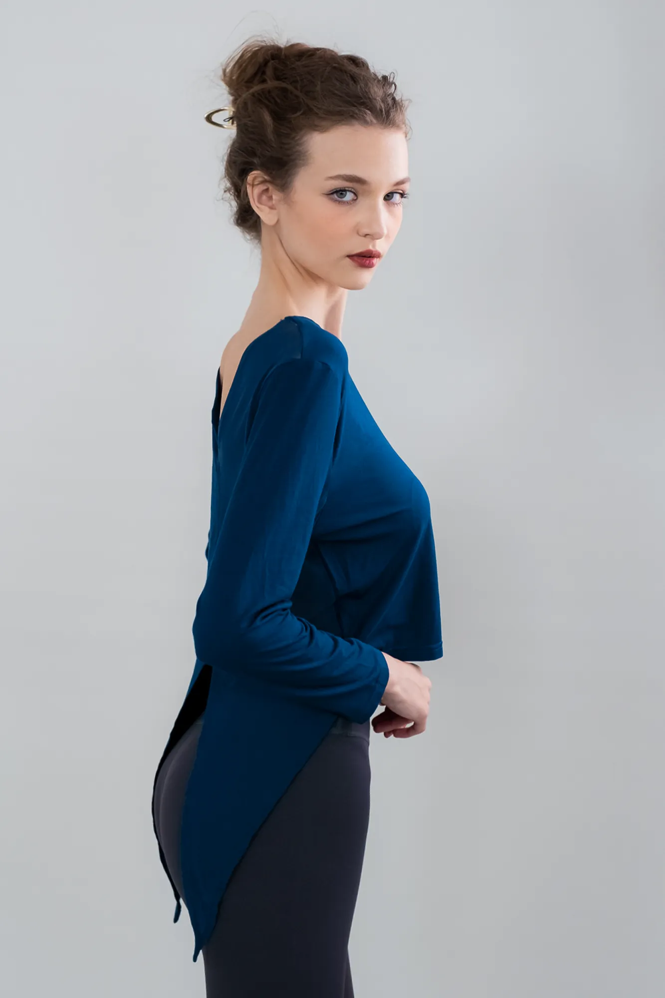 DualStyle Split-Back Mesh Top