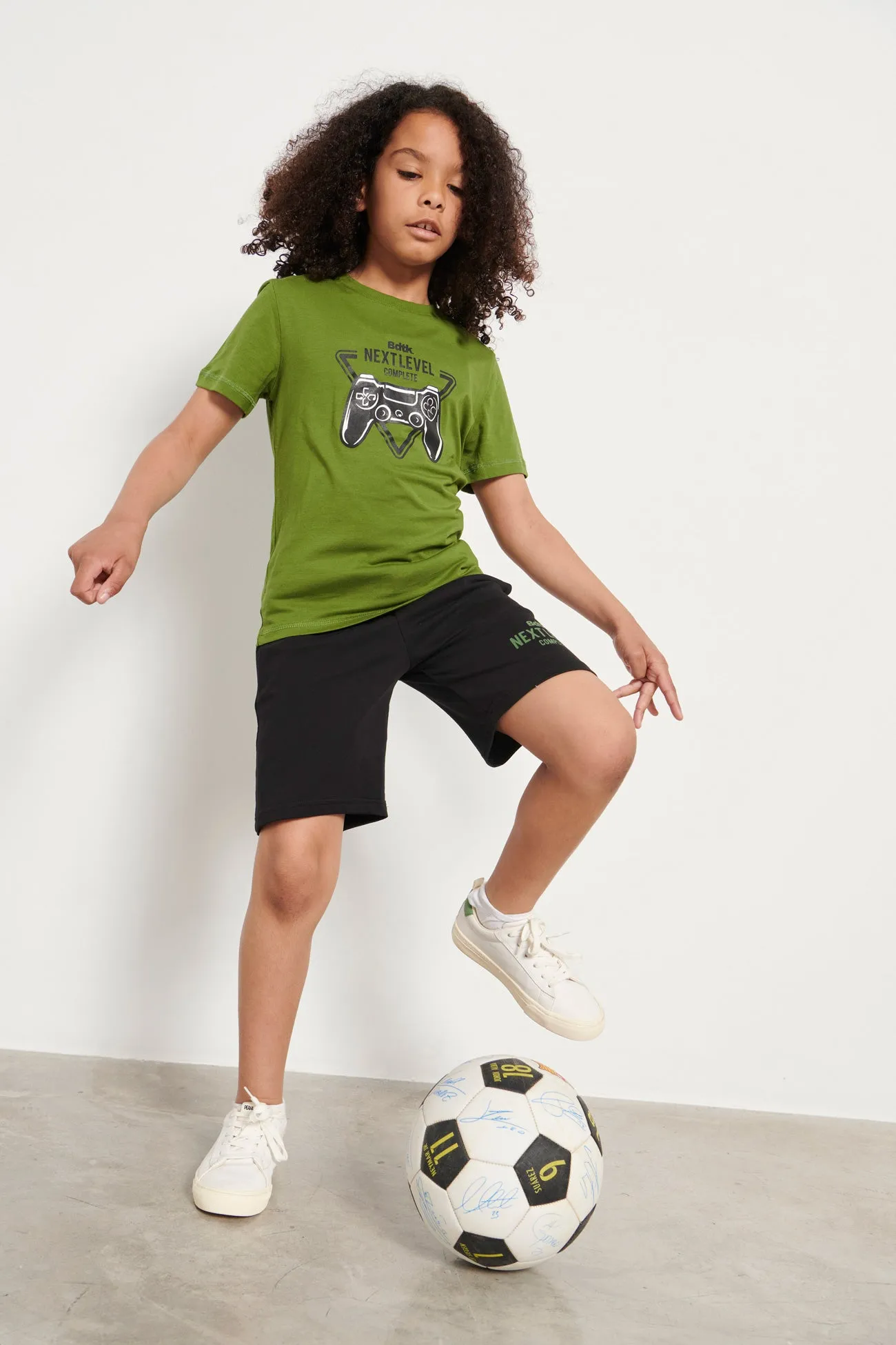 Kids’ t-shirt and bermuda shorts set for boys