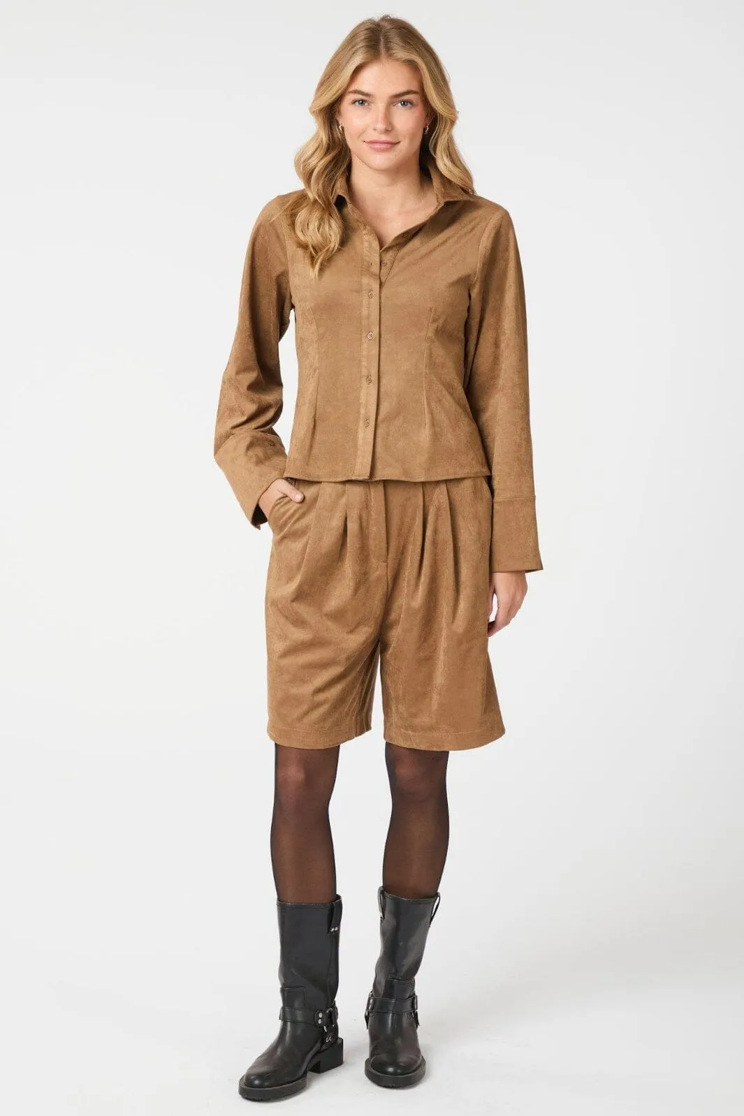 Neo Noir - Nika Faux Suede Bermuda Shorts 164474 - 604 - Cognac